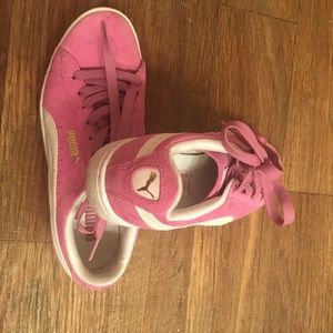 Women’s PUMA (PINK) trainers (like new, worn once)